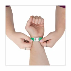 Advantus Tyvek Wristbands, 0.8" x 9.8", Green, Pack Of 100