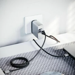 Alogic Power Adapter