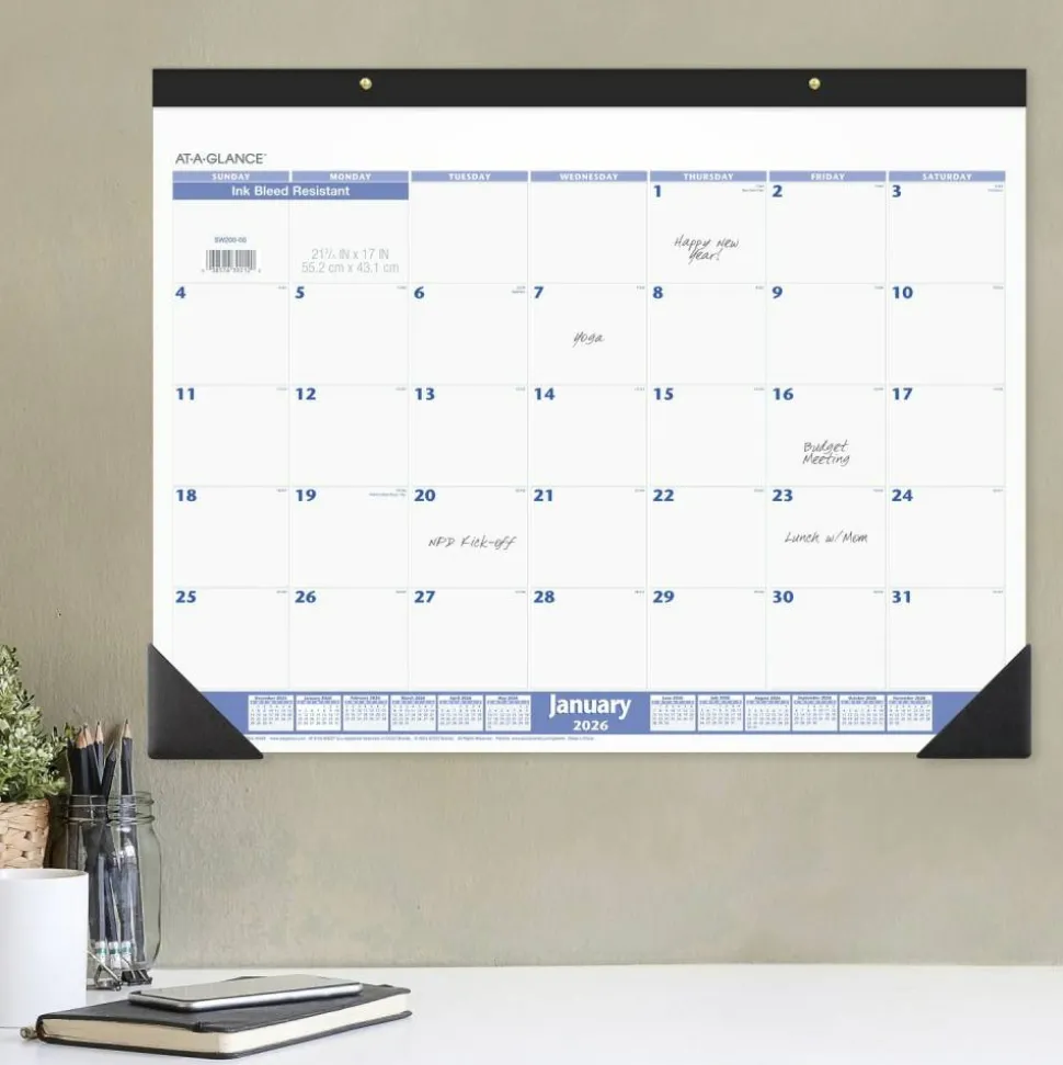 AT-A-GLANCE Desk Pad, 22 x 17, White Sheets, Black Binding, Black Corners, 12-Month (Jan to Dec): 2027, 2027 Calendar