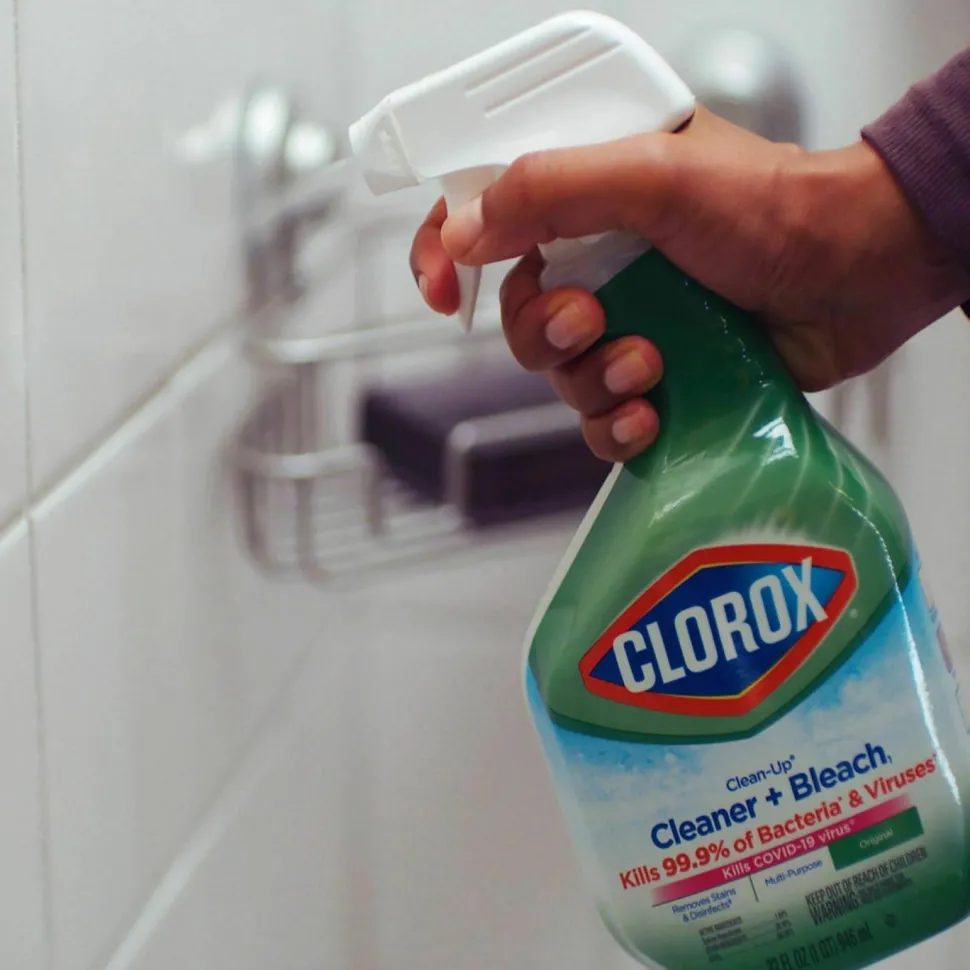 Clorox Clean-Up Multi-Surface Cleaner with Bleach, Original Scent, 32 oz Spray Bottle, 9/Carton