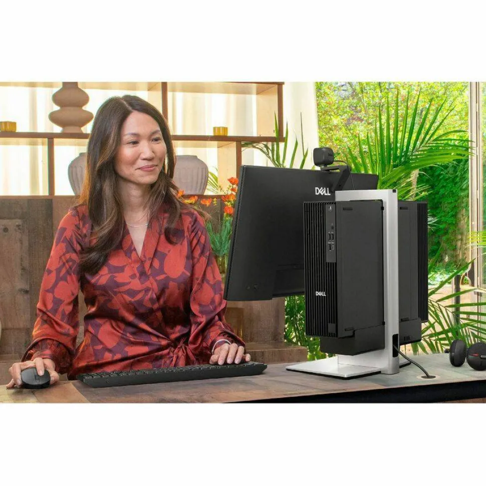 Dell Pro Slim Plus QBS1250 Desktop Computer - Intel Core Ultra 7 265 - vPro Technology - 16 GB - 512 GB SSD - Slim PC - Standard Black