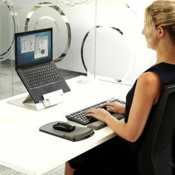 Fellowes Gel Wrist Rest, Graphite