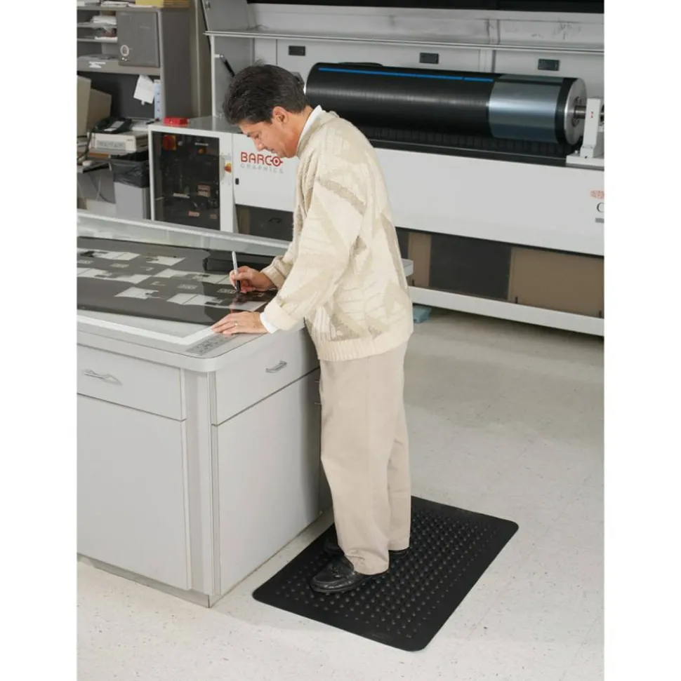 Genuine Joe Flex Step 50% Recycled Anti-Fatigue Mat, 3' x 5', Black