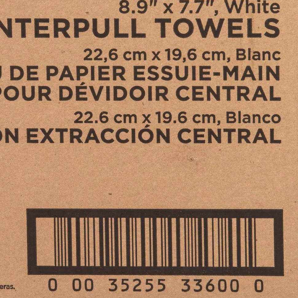 Genuine Joe Centerpull Towel Rolls - 8.13" Width x 7.56" Length - 600 Sheets/Roll - 3" Core - White - Virgin Fiber - 6 / Carton