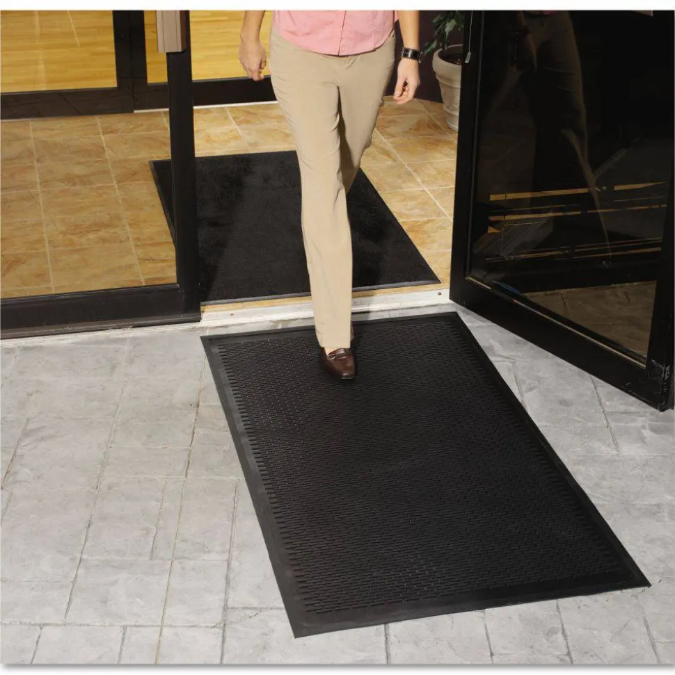 Guardian Clean Step Outdoor Rubber Scraper Mat, Black Ribbon Ribbed Polypropylene Surface, 36" x 60"