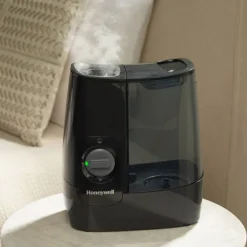 Honeywell HWM845 Warm Mist Humidifier - Warm Mist - 1 gal Tank - 520 Sq. ft. - Black