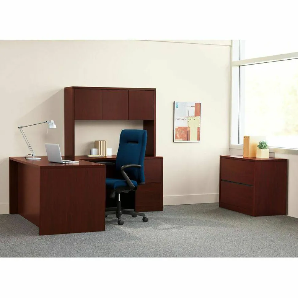 HON 10500 Series Closed Hutch, Mahogany