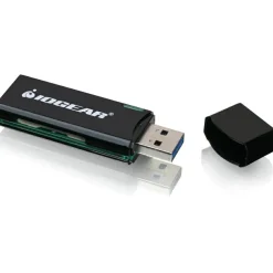 IOGEAR SuperSpeed USB 3.0 SD/Micro SD Card Reader / Writer