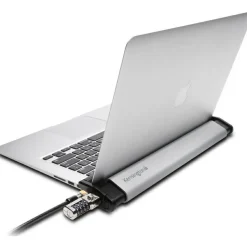 Kensington Laptop Locking Station 2.0 - MicroSaver 2.0 Keyed Lock - System security kit - 15.6