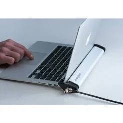 Kensington Laptop Locking Station 2.0 - MicroSaver 2.0 Keyed Lock - System security kit - 15.6