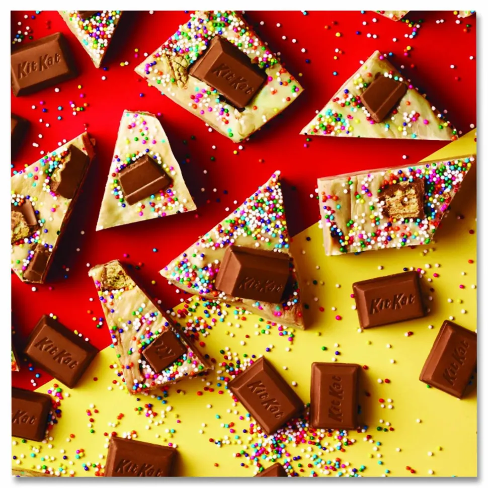 Kit Kat Snack Size, Crisp Wafers in Milk Chocolate, 32.34 oz Bag
