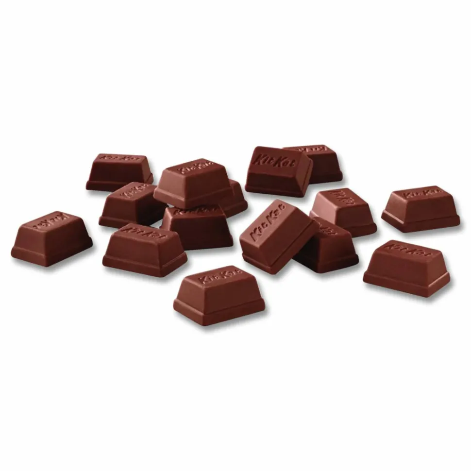 Kit Kat Snack Size, Crisp Wafers in Milk Chocolate, 32.34 oz Bag