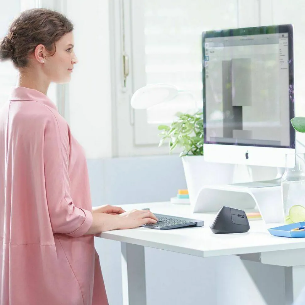 Logitech MX Vertical Advanced Ergonomic Wireless Mouse, Control and Move Content Between 3 Windows and Apple Computers, Graphite - 910-005447