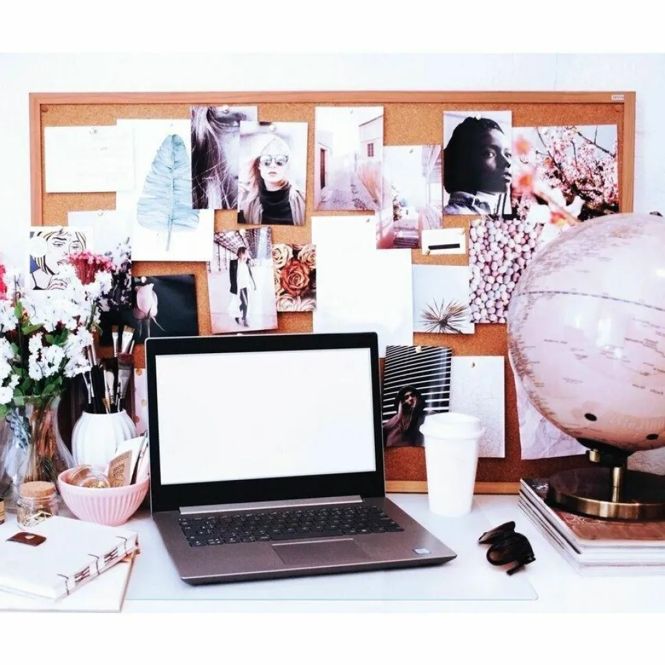 Lorell Desk Pad, 24" x 19", Rectangle, Clear