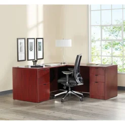 Lorell Prominence 2.0 Hutch
