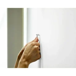 3M CLAW Drywall Picture Hanger