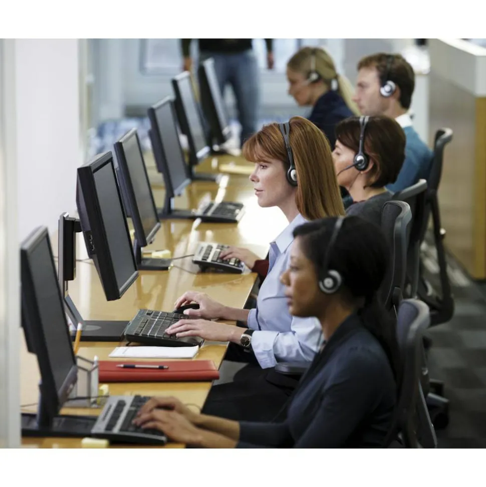 3M Privacy Filter Screen for 19" Widescreen Monitors, 16:10 Aspect Ratio, Reduces Blue Light, Anti-Glare