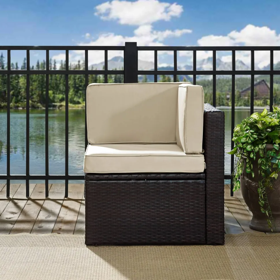 Palm Harbor Outdoor Wicker Corner Chair
