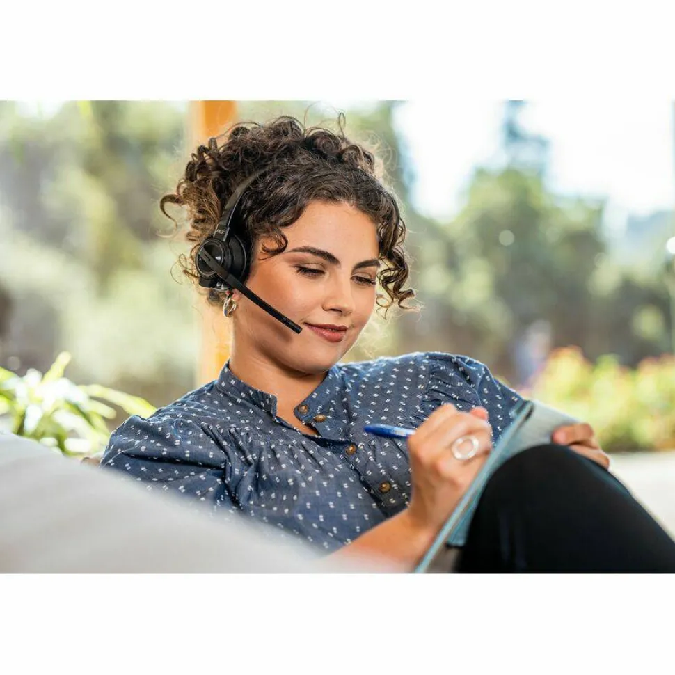 Poly Savi 8210 UC Microsoft Teams Certified DECT 1920-1930 MHz USB-A Headset