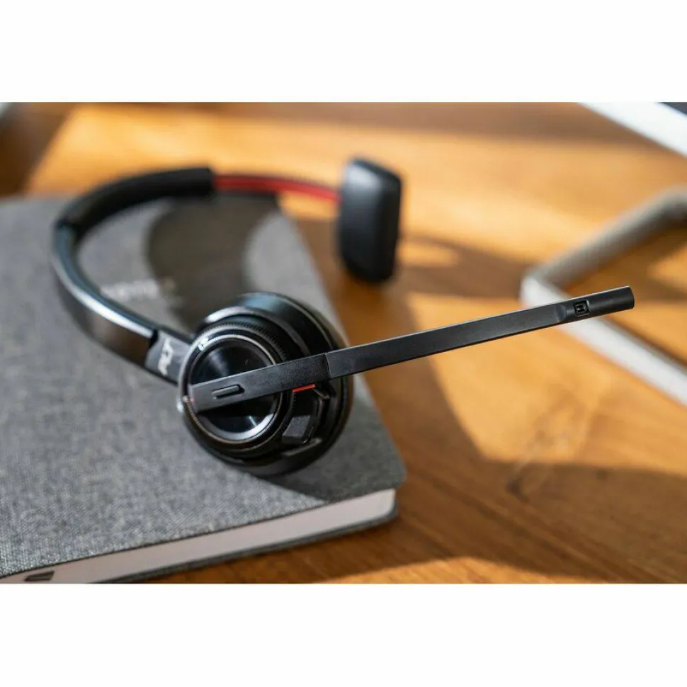 Poly Savi 8210 UC Microsoft Teams Certified DECT 1920-1930 MHz USB-A Headset