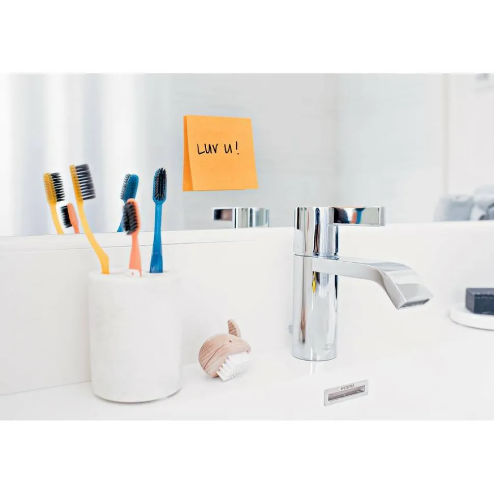 Post-it Super Sticky Notes, 3 x 3 in, 5 Sticky Note Pads, 90 Sheets/Pad, 2X the Sticking Power, School Supplies and Office Products, Energy Boost