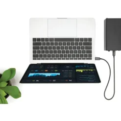 StarTech.com Thunderbolt 3 Cable - 40Gbps - Daisy Chainable - Passive - USB C Cable - USB-C Thunderbolt to Thunderbolt Cable - TBLT34MM50CM