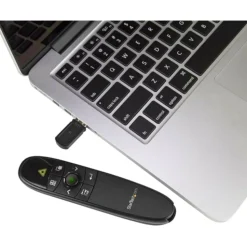 StarTech.com Wireless Presentation Remote with Green Laser Pointer - 90ft)