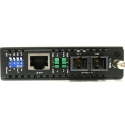 StarTech 10/100 Mbps Single Mode Fiber Media Converter SC 30 km, TAA