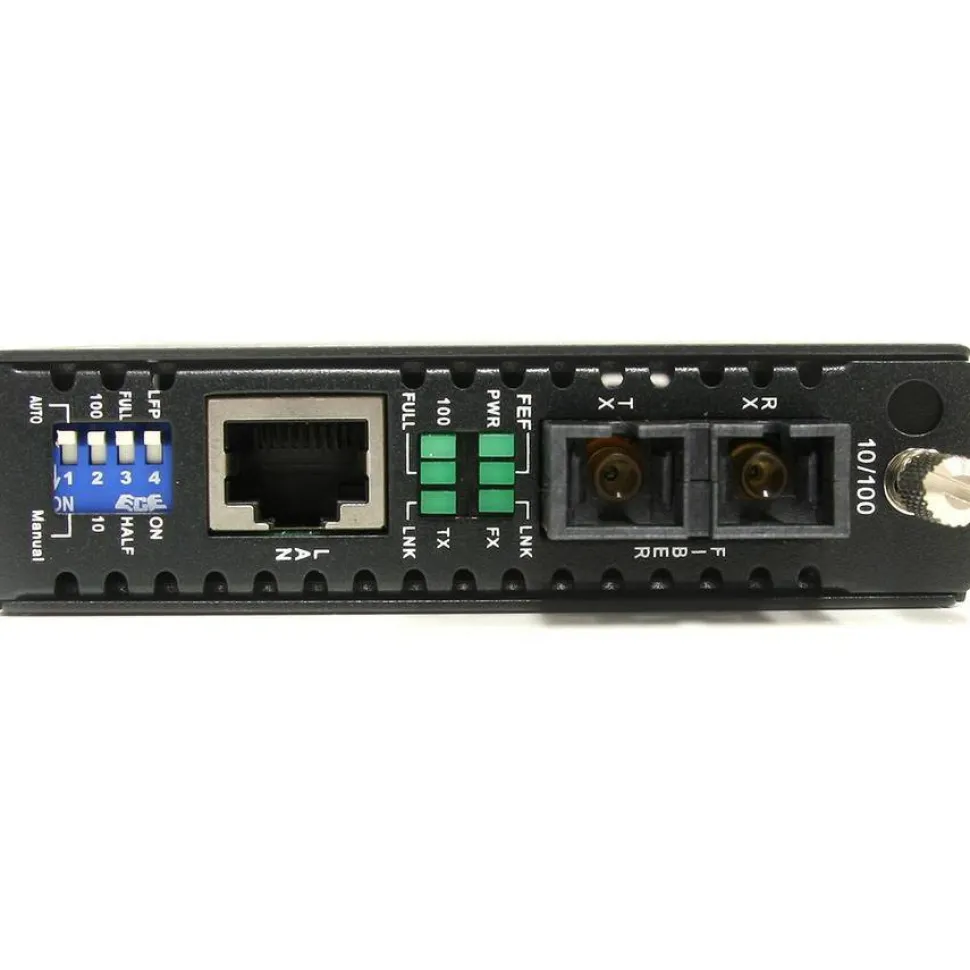 StarTech 10/100 Mbps Single Mode Fiber Media Converter SC 30 km, TAA