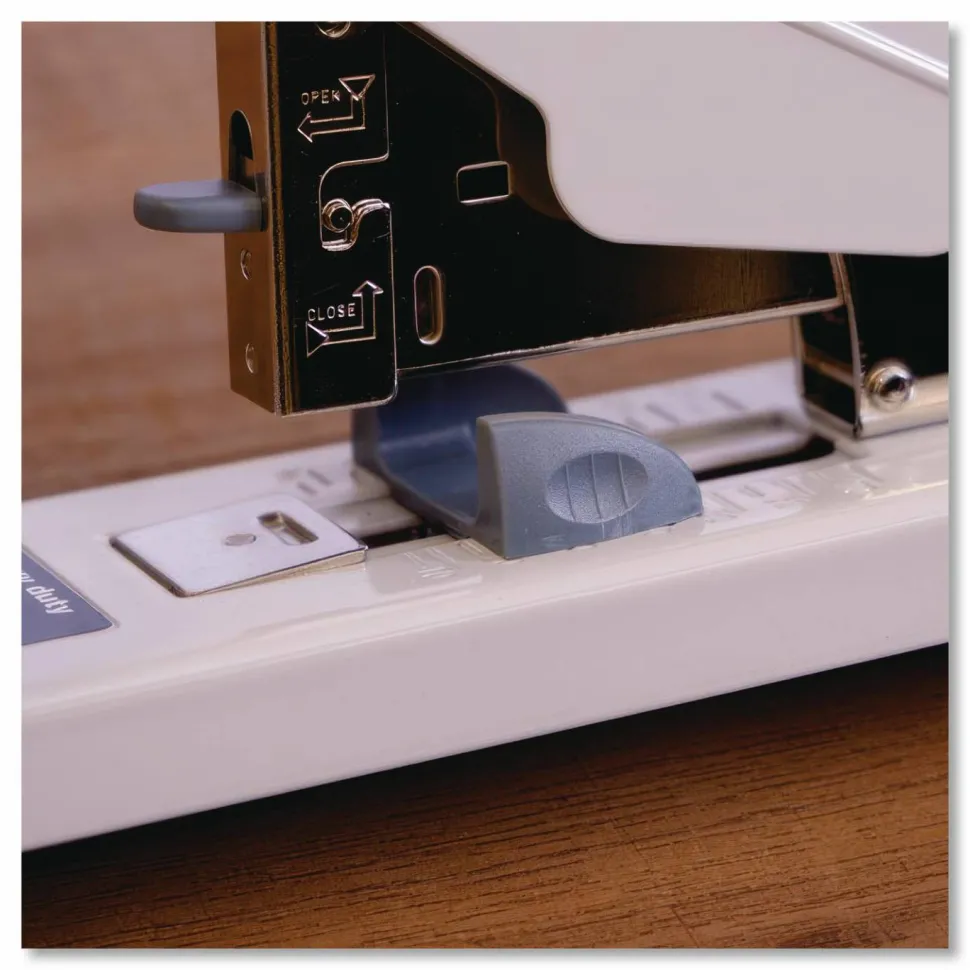 Swingline 390 Heavy-Duty Stapler, Platinum