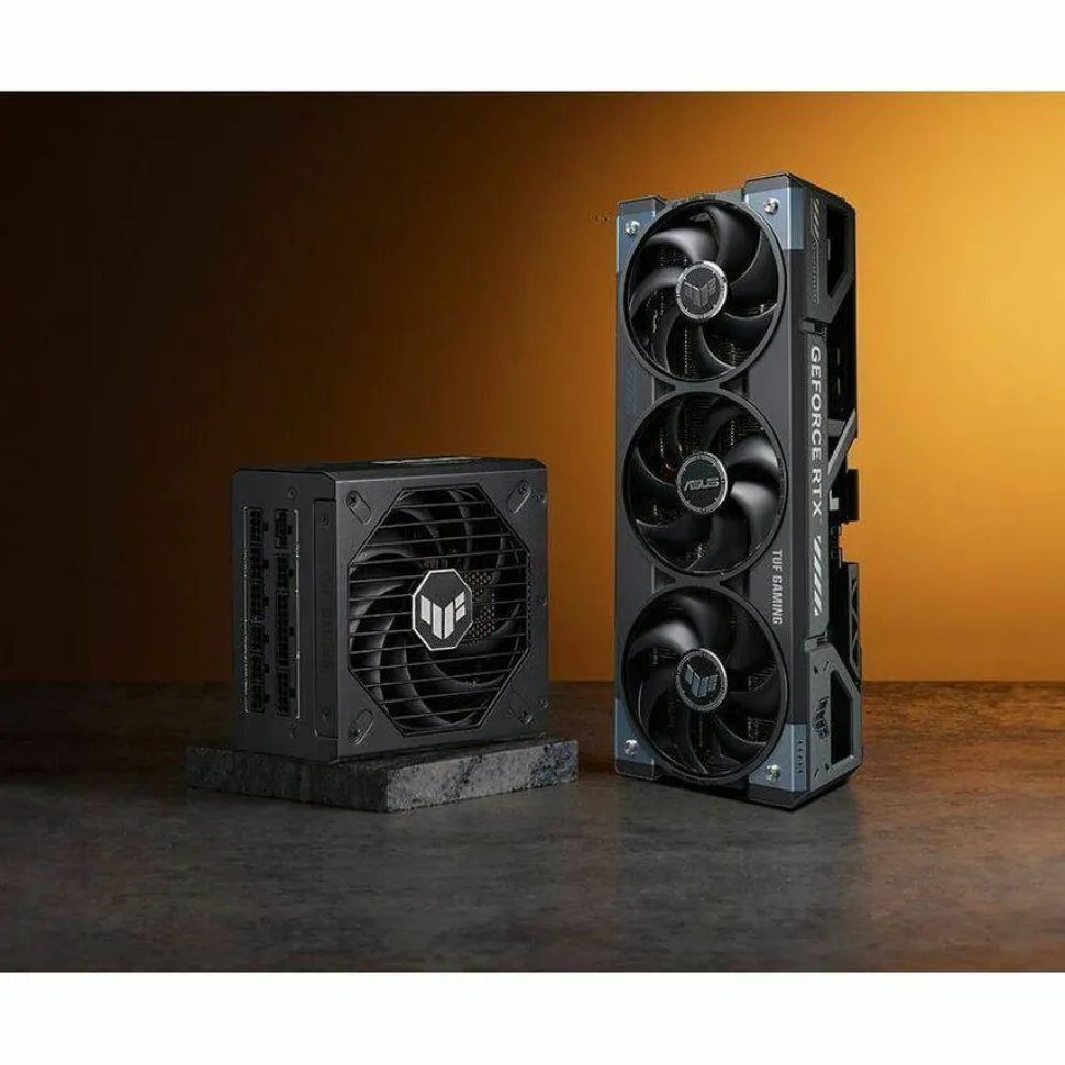 TUF NVIDIA GeForce RTX 5080 Graphic Card - 16 GB GDDR7