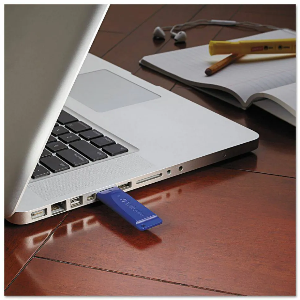 Verbatim 32GB USB Flash Drive - Blue - 32 GB